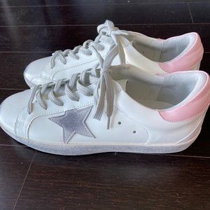 Golden goose sneakers NWOT